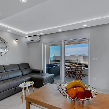 Lux App Caruso With Hot Tube And Amazing Sea View 마카르스카