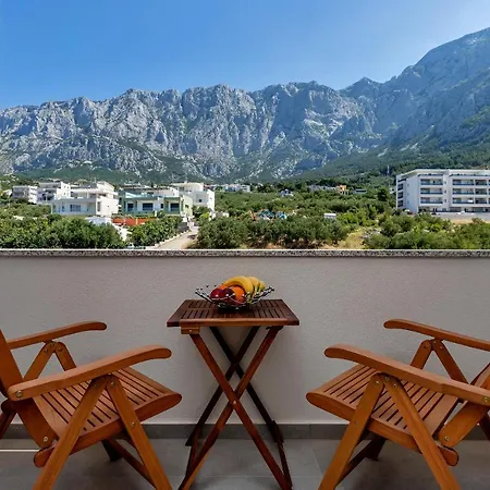 Lux App Caruso With Hot Tube And Amazing Sea View * Makarska