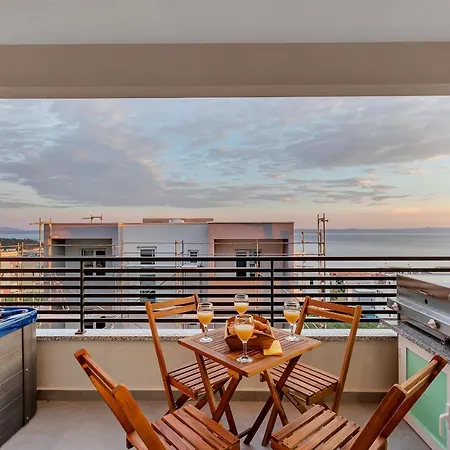 Lux App Caruso With Hot Tube And Amazing Sea View *