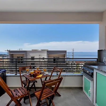 Lux App Caruso With Hot Tube And Amazing Sea View Apartmán