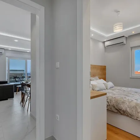 Lux App Caruso With Hot Tube And Amazing Sea View * Makarská