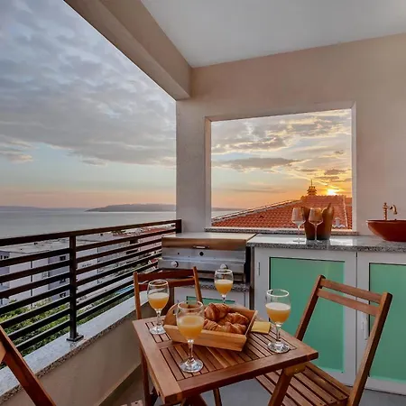 Lux App Caruso With Hot Tube And Amazing Sea View Apartmán Makarská